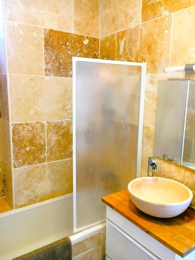 Blue Summer Vibes Duplex Studio For 4P, Ac, Sea View, Parking, Beach At 50M, Spa Access -3 ラシオタ エクステリア 写真